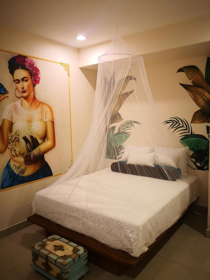 Beachside Corasol El Amanecer De Frida Para 2 Personas Плая-дель-Кармен Экстерьер фото